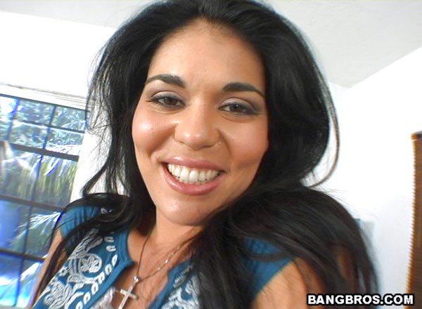 Butt porn. Olivia got right into showing of - XXX Dessert - Picture 3