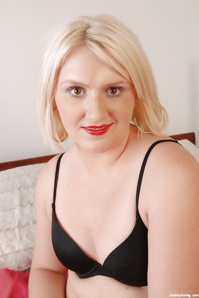 Chubby Blonde No Tits - Tiny Tits Blonde Bbw - PornPicturesHQ.com