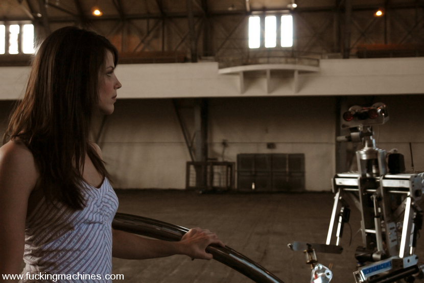 Girls on sex machines. Fucking Machines. - XXX Dessert - Picture 1