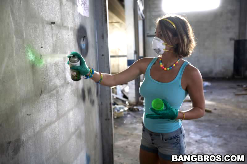 Hands sex. What do you do? Do you call the  - XXX Dessert - Picture 1