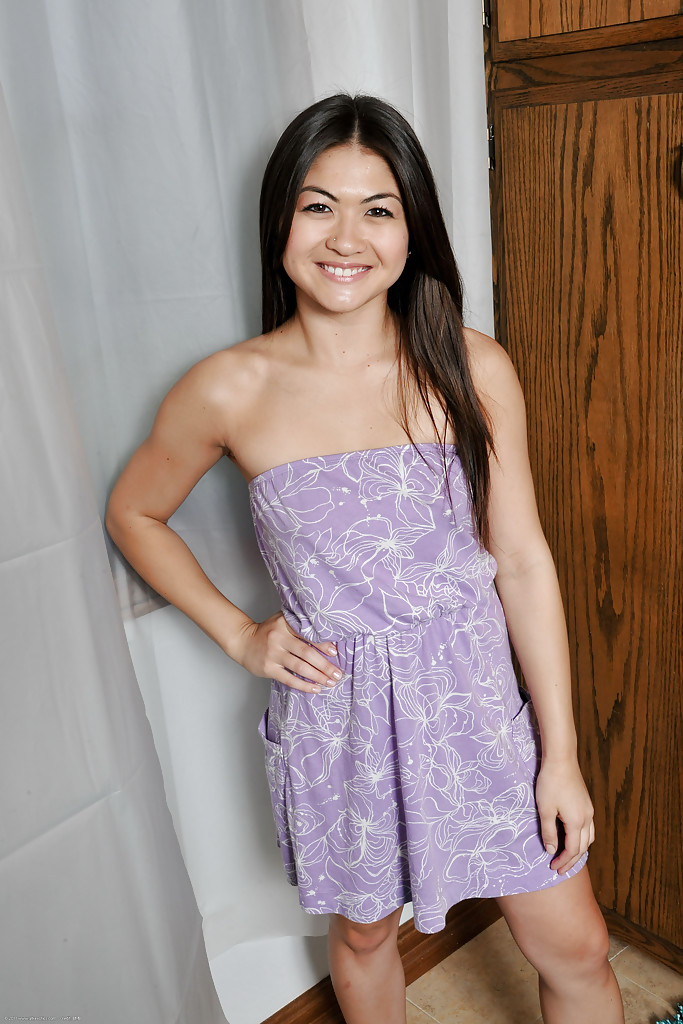 American asian perfect body skirt - XXX Dessert - Picture 1