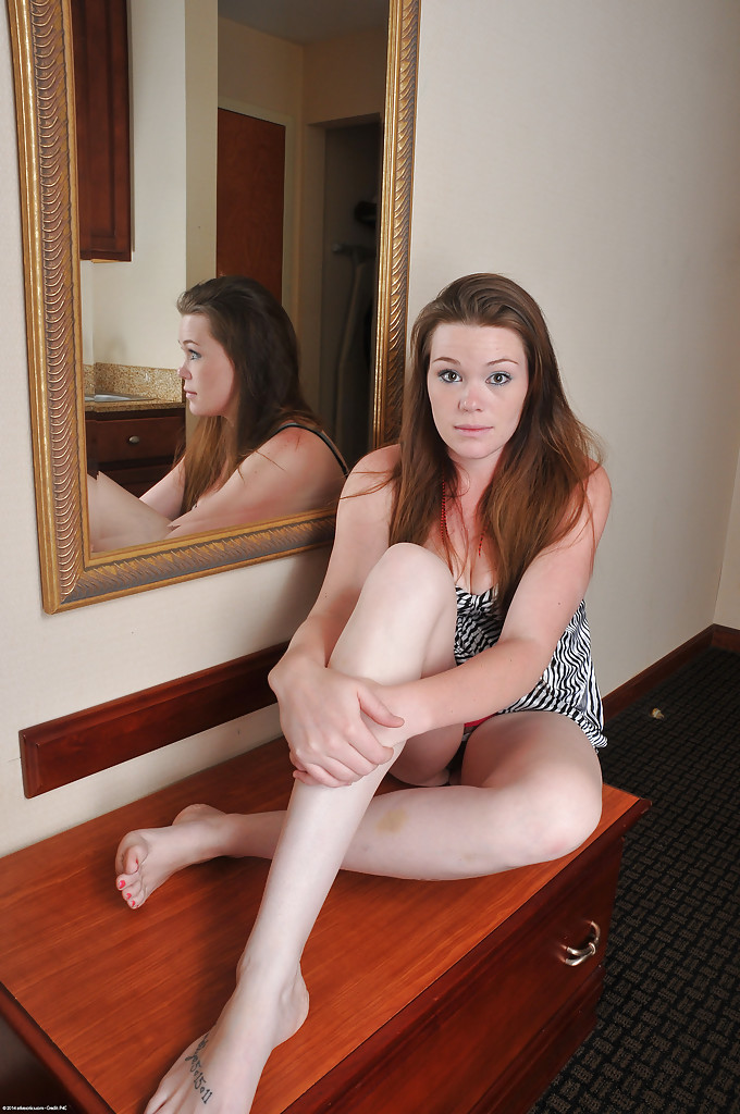Fatty beautiful babe - XXX Dessert - Picture 1