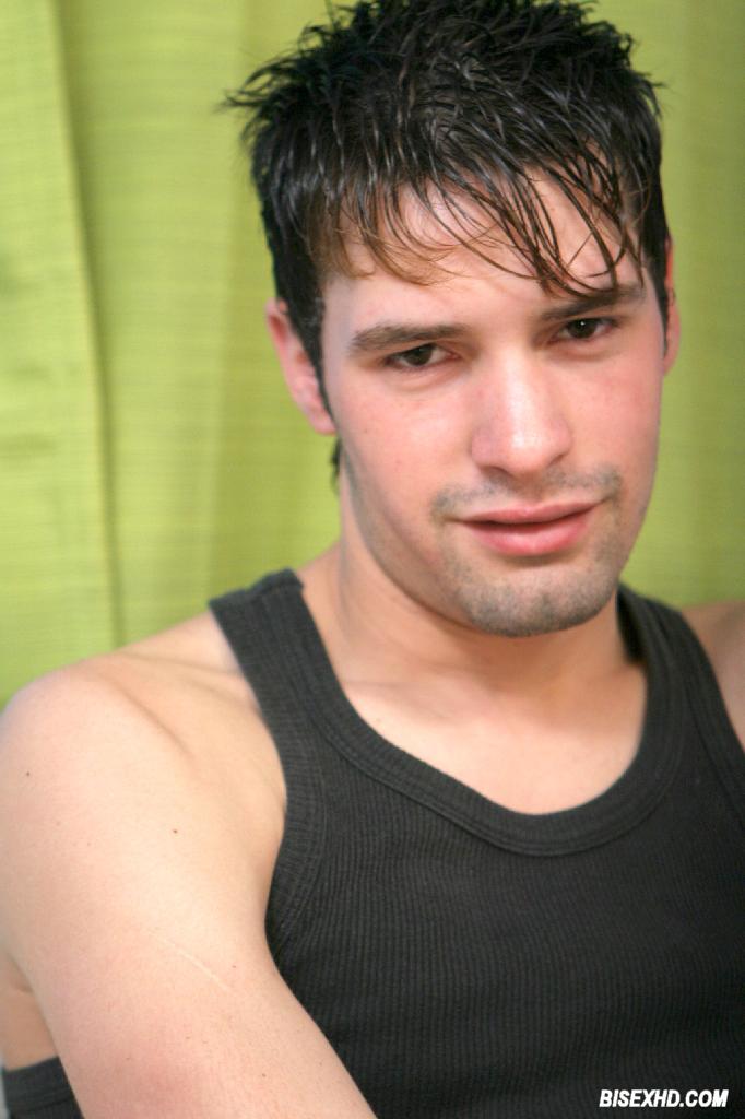 Bi sex porn. Two hot bisexual men making ou - XXX Dessert - Picture 1