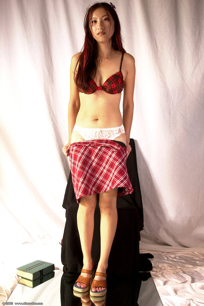 Tiny tits asian miniskirt - XXXonXXX - Pic 7