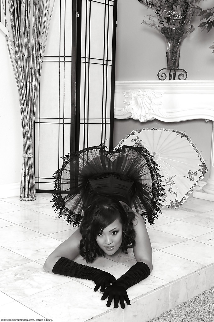 American small tits asian black stockings - XXXonXXX - Pic 13