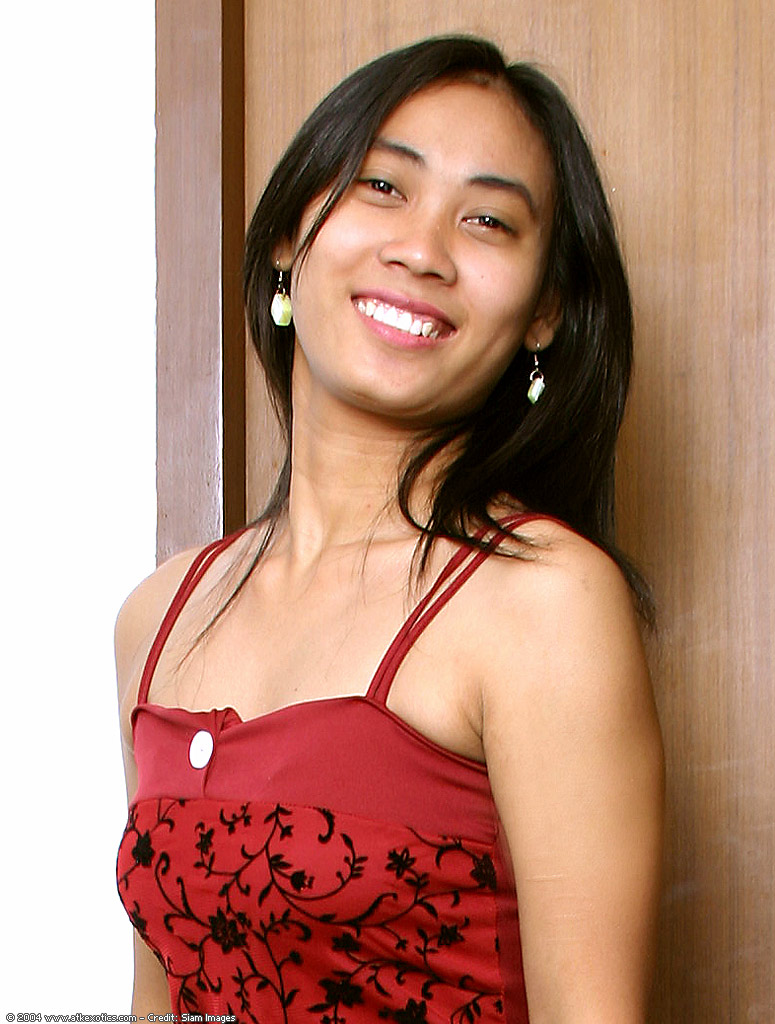 Beautiful tiny breast - XXXonXXX - Pic 3