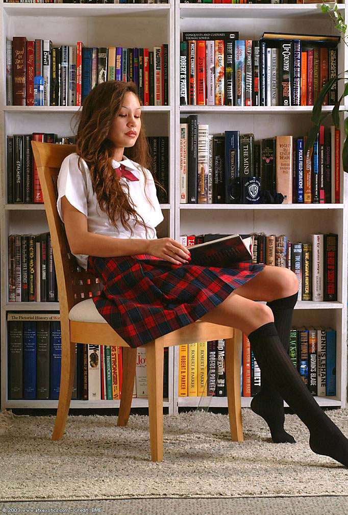 Latina young bald pussy - XXXonXXX - Pic 1