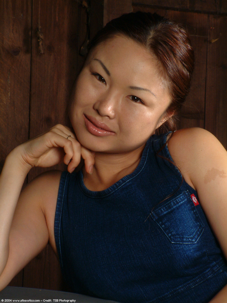 Amateur hairy asian pussy - XXXonXXX - Pic 1