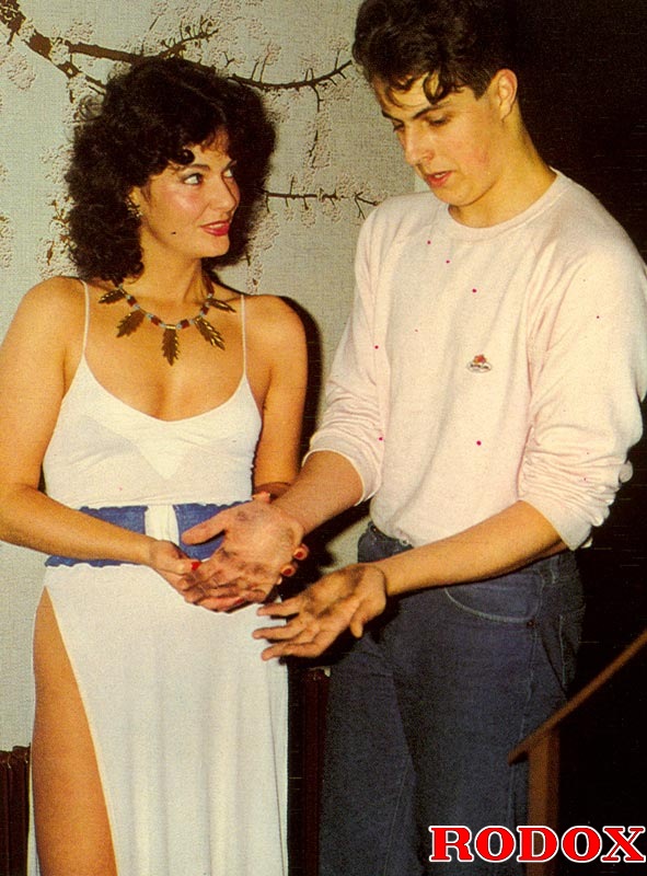 Retro porn classic. Retro wife with a nice  - XXX Dessert - Picture 2