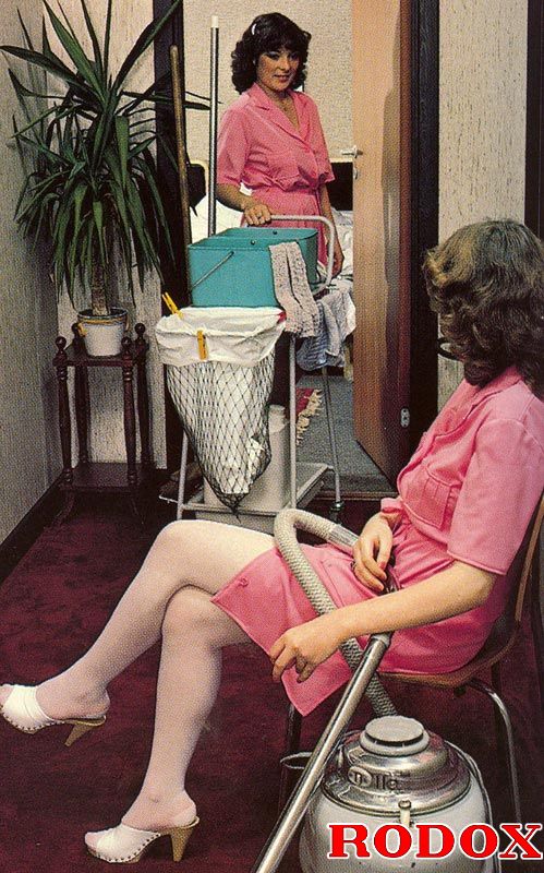 Xxx hardcore. Horny seventies maid blowing  - XXX Dessert - Picture 4