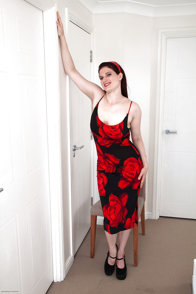 Naughty british amateur - XXX Dessert - Picture 1