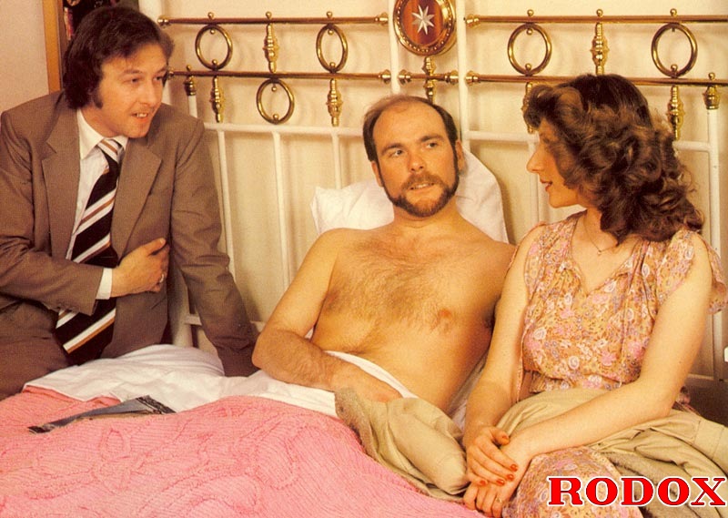 Classic girl porn. Hairy seventies lady get - XXX Dessert - Picture 5