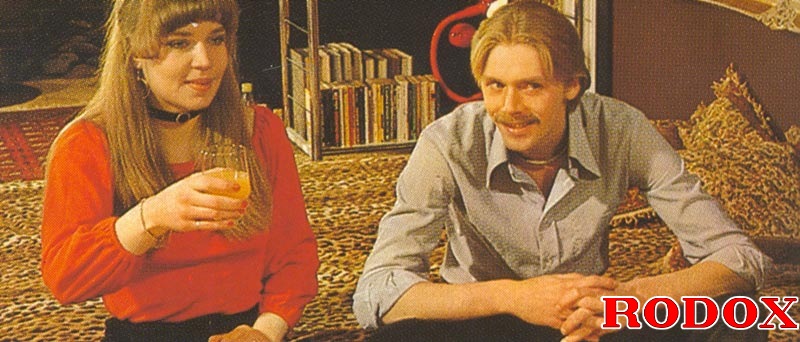 Hairy pussy. Two naughty seventies couples  - XXX Dessert - Picture 1