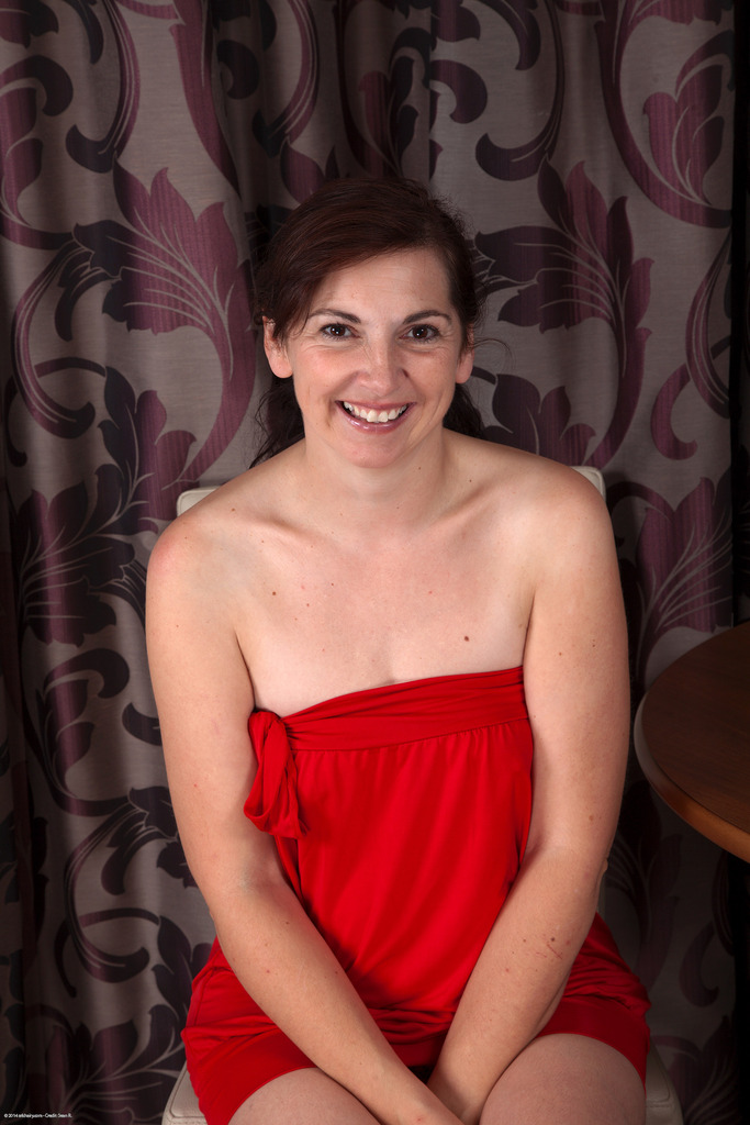 Mature ass dress - XXXonXXX - Pic 1