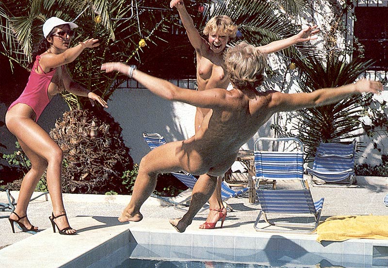 Porno hairy. Two retro girls having fun at  - XXX Dessert - Picture 8