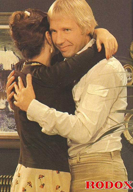 Hairy babes. Two hairy retro ladies getting - XXX Dessert - Picture 3