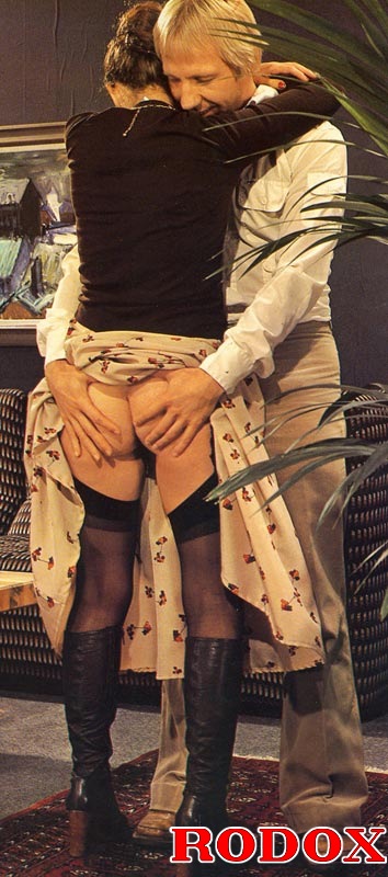 Hairy babes. Two hairy retro ladies getting - XXX Dessert - Picture 4