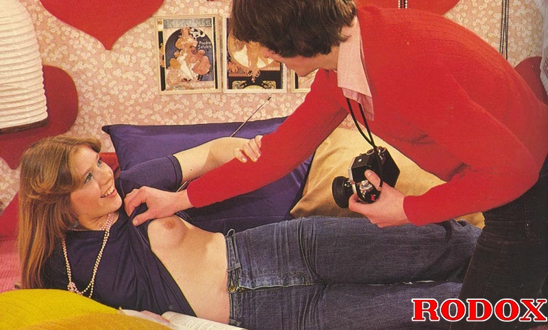 Vintage pornography. Naughty retro teen enj - XXX Dessert - Picture 2