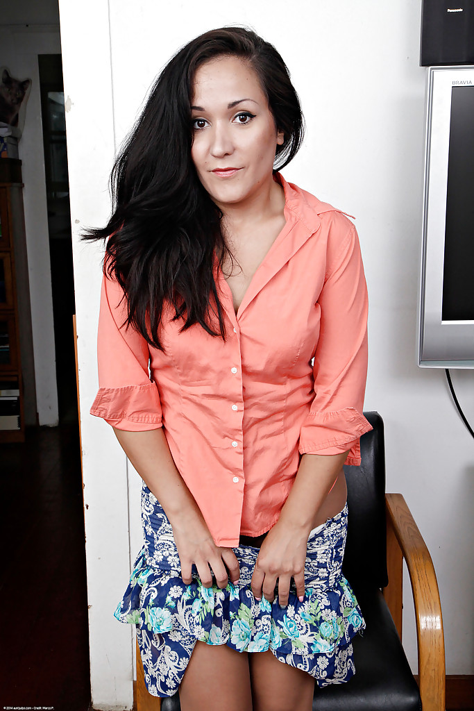 American latina tease - XXXonXXX - Pic 3