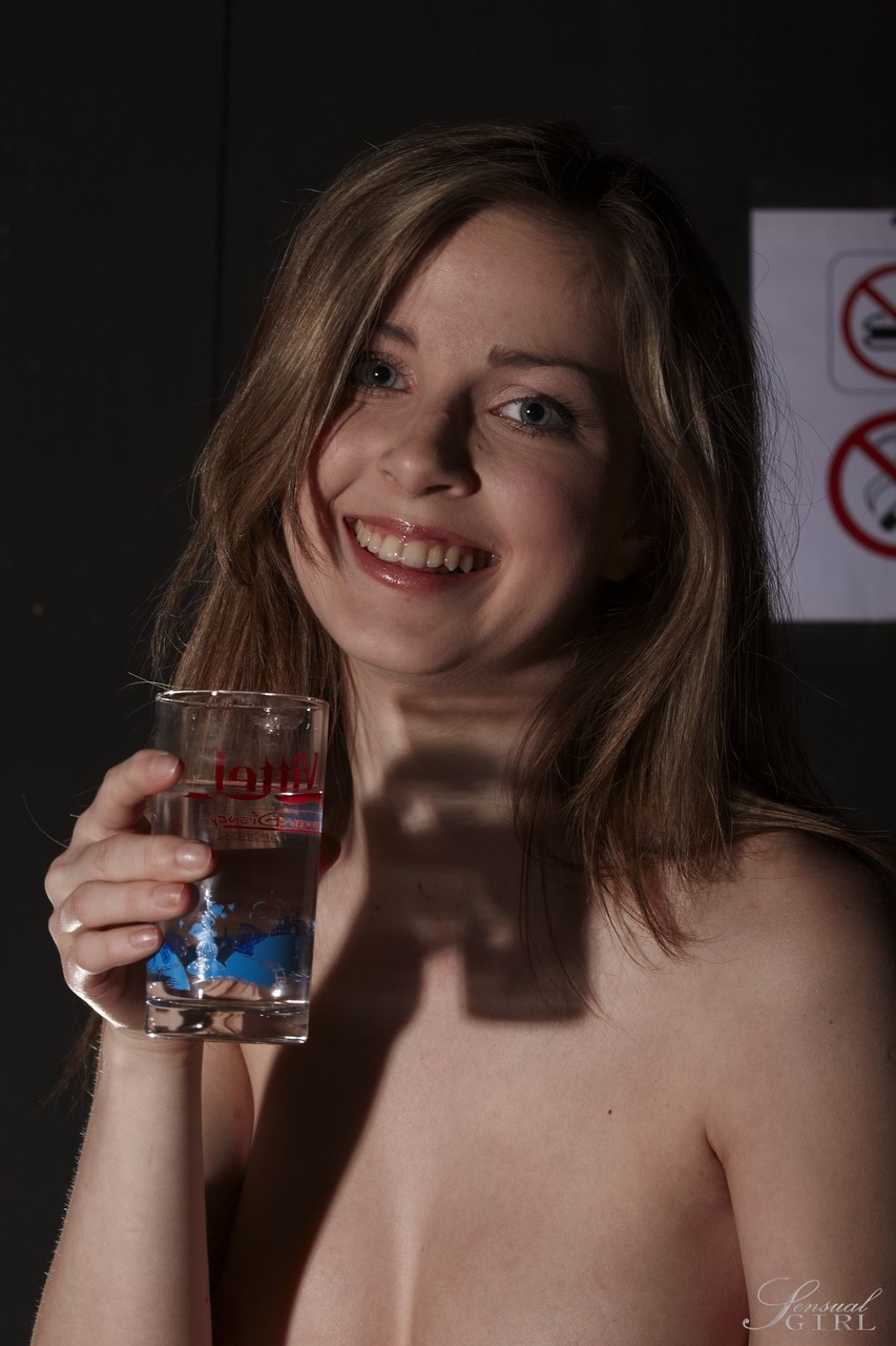 Czech blonde pretty natural tits - XXXonXXX - Pic 11