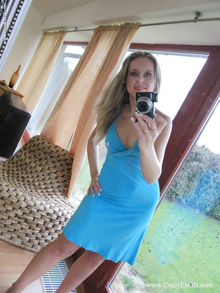 Tiny horny girlfriend - XXX Dessert - Picture 4