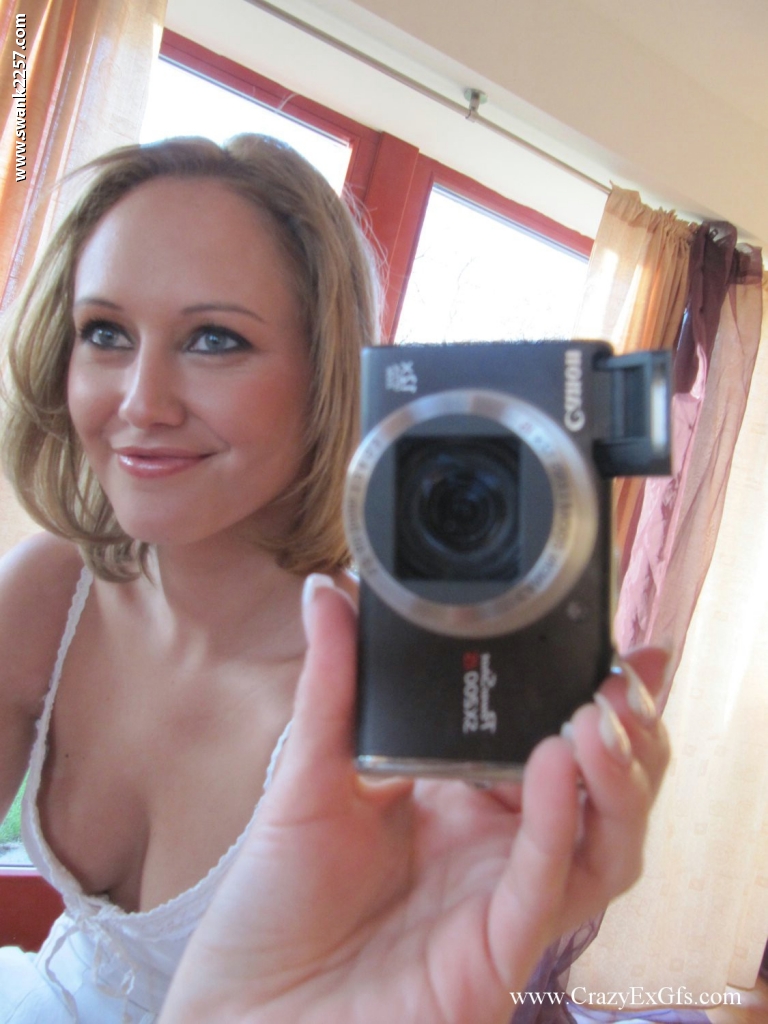 Blonde ex gf - XXX Dessert - Picture 2