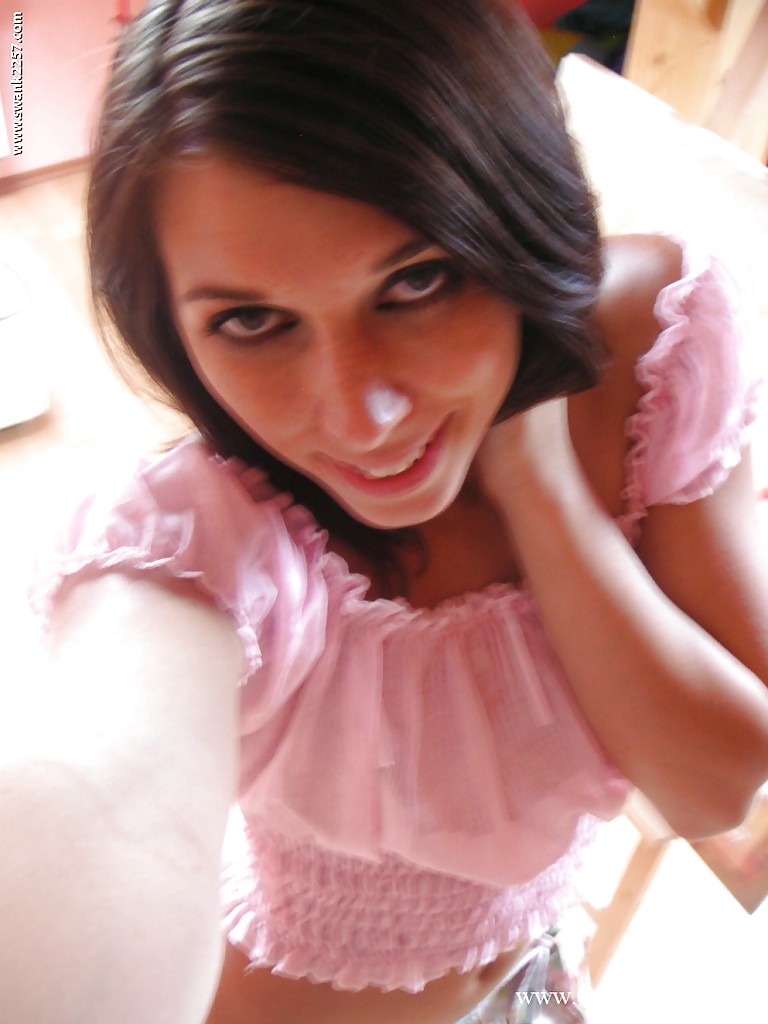 Horny attractive girlfriend - XXX Dessert - Picture 2