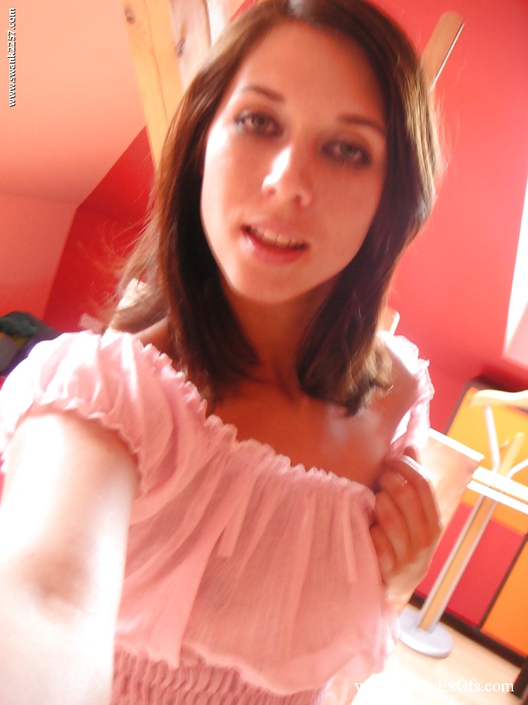 Horny attractive girlfriend - XXX Dessert - Picture 3