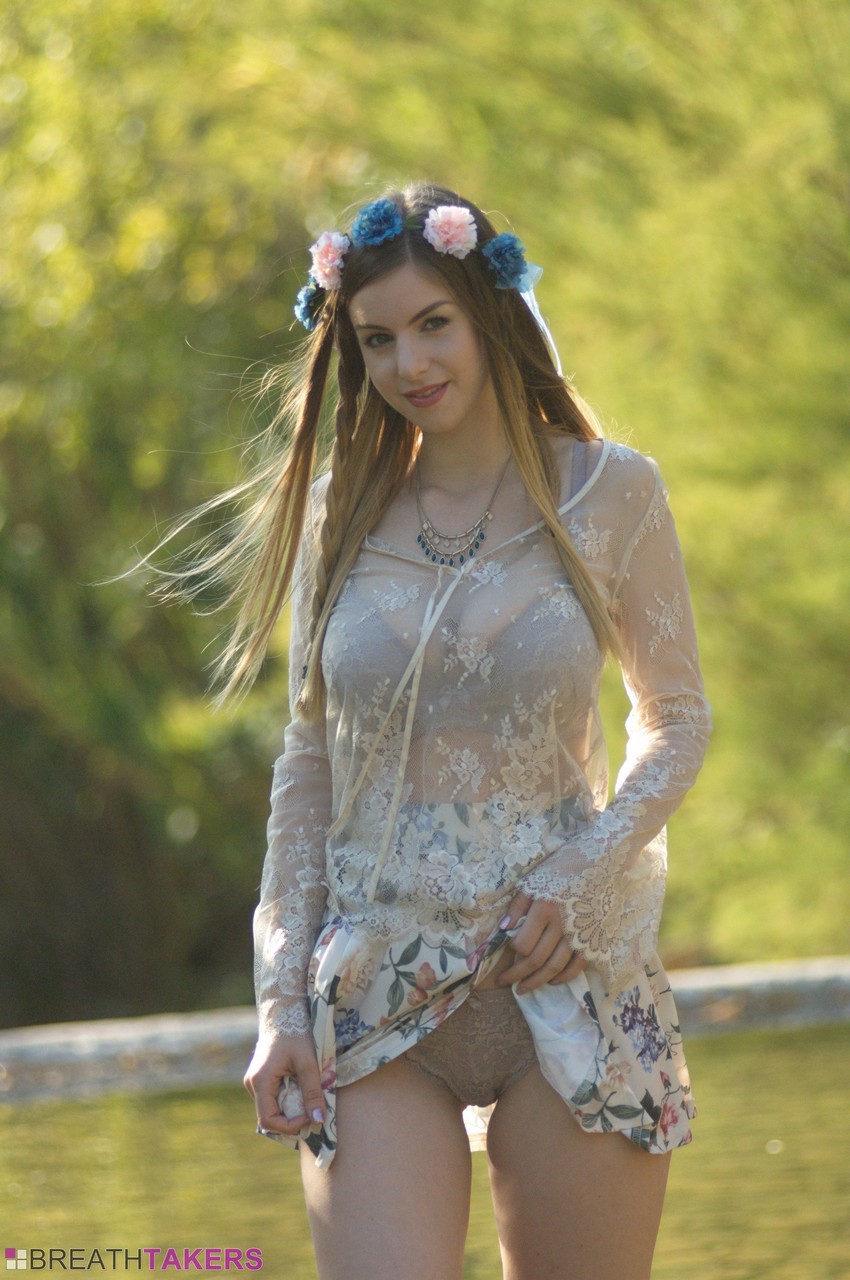 British beautiful wet pussy - XXX Dessert - Picture 4