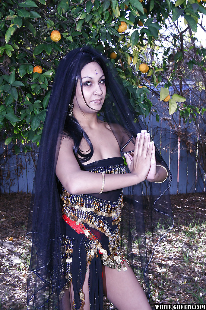 Naughty indian curry brunette - XXX Dessert - Picture 5