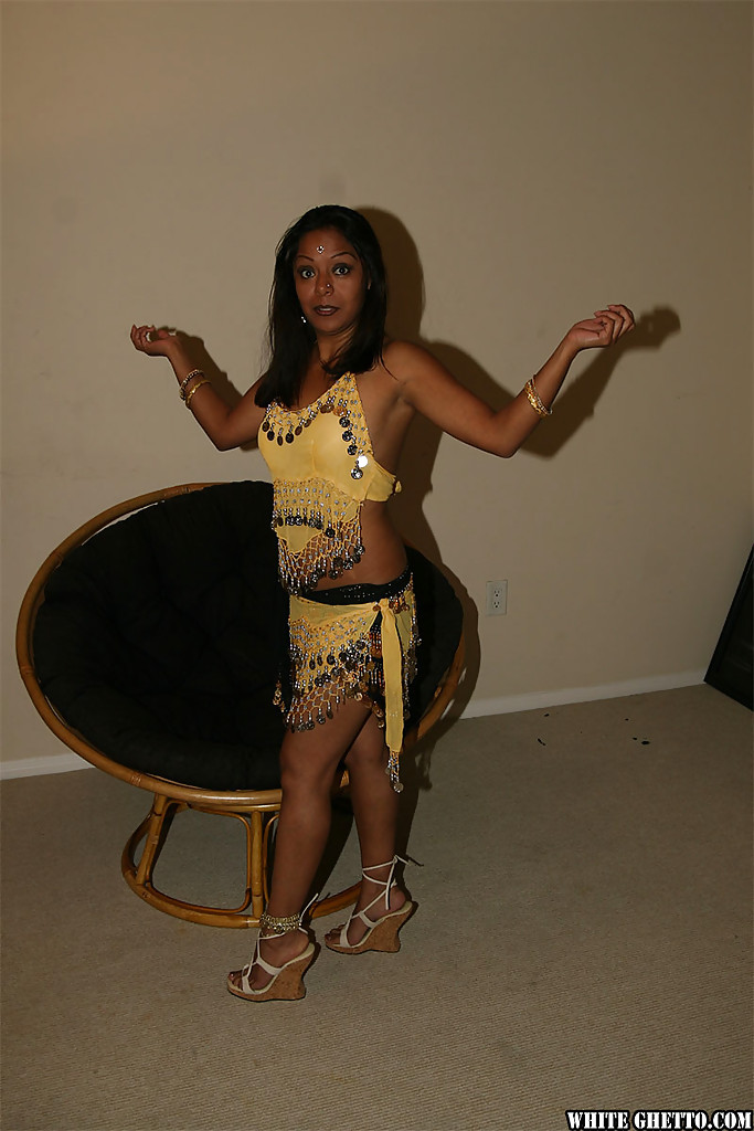 Indian hairy pussy - XXX Dessert - Picture 5