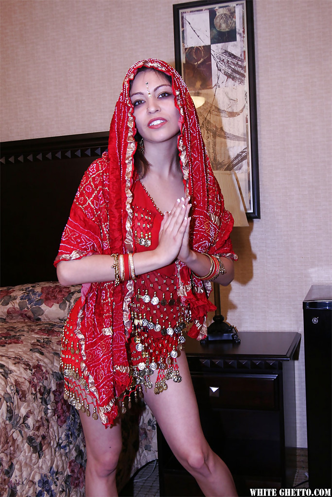 Slender indian curry creampie - XXX Dessert - Picture 2