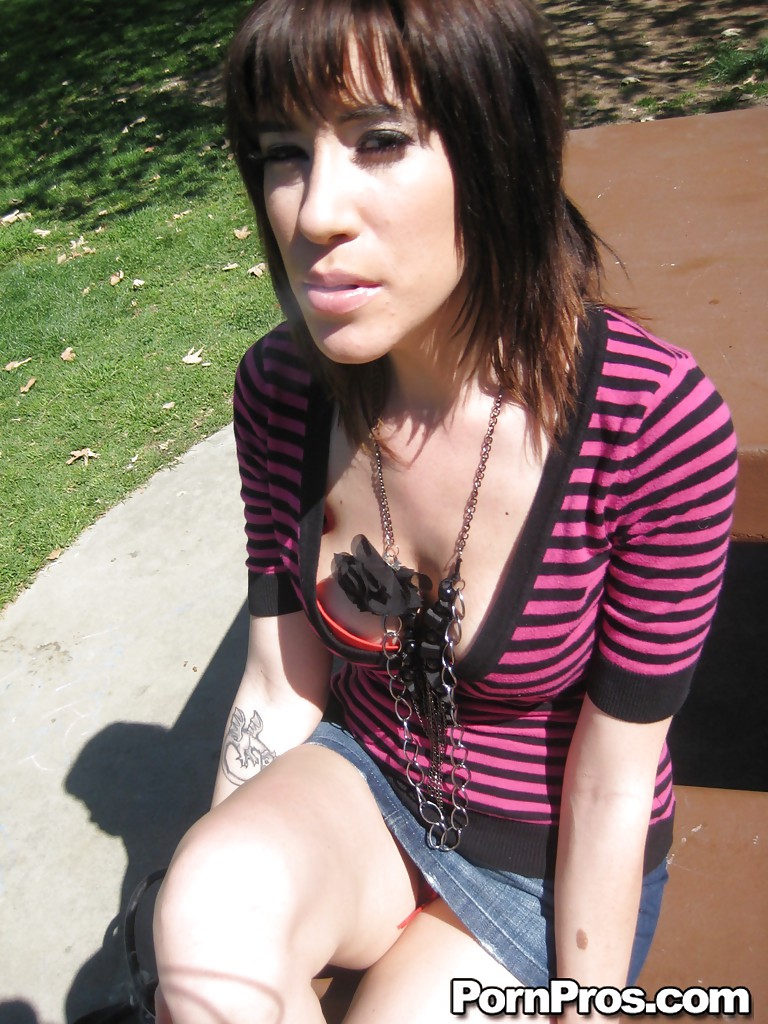 American slutty smoking - XXXonXXX - Pic 3