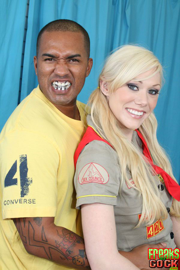 Thick uniform ass - XXXonXXX - Pic 1