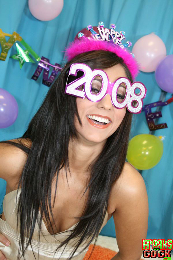 Tiny slender - XXXonXXX - Pic 1