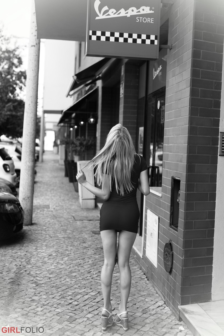 British thin skinny - XXXonXXX - Pic 2