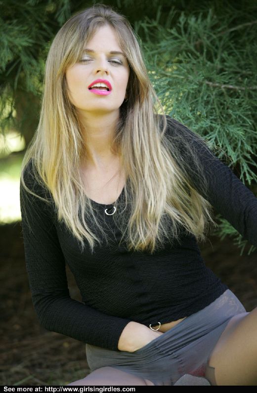 Naughty canadian ass - XXX Dessert - Picture 4