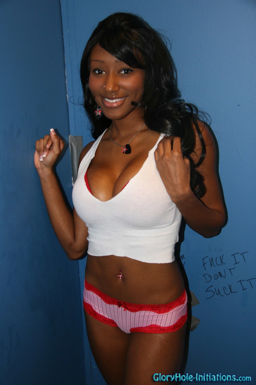 American ebony gloryhole fuck - XXXonXXX - Pic 2
