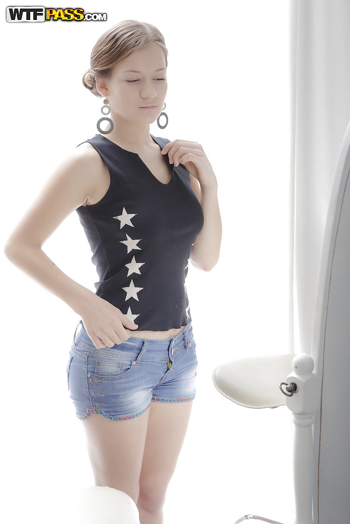 18yo hd massage porn - XXX Dessert - Picture 2