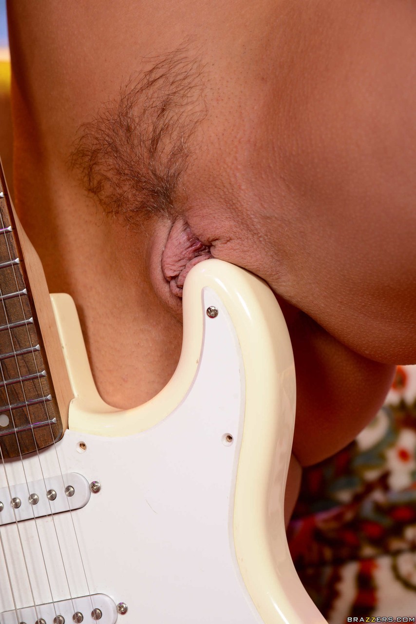 Petite dirty lesbian pussy licking - XXX Dessert - Picture 13