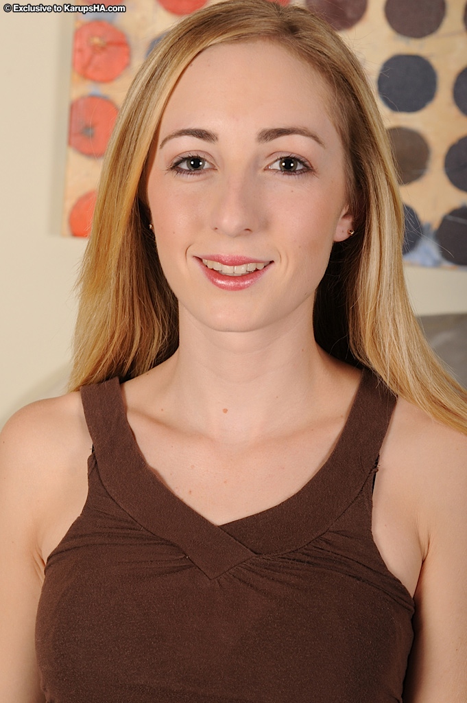 Tiny tits sexy teen - XXX Dessert - Picture 1