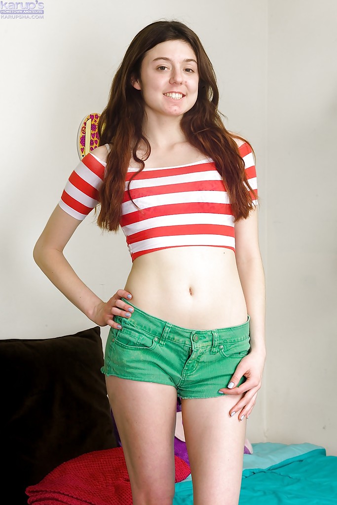 Hairy skinny pussy teen - XXX Dessert - Picture 1