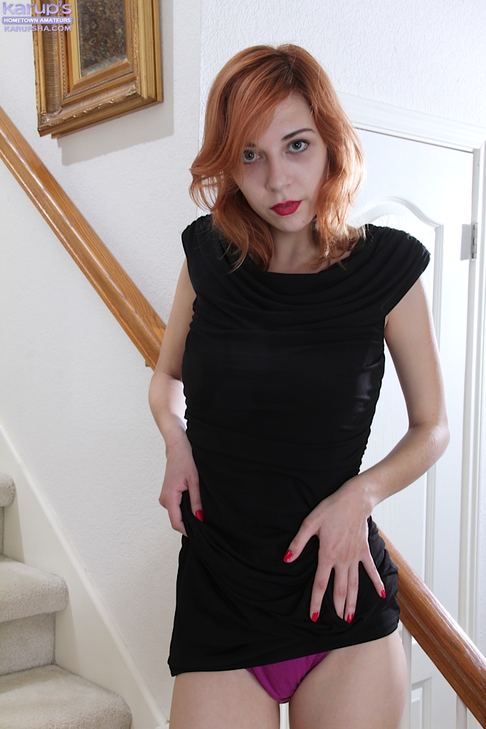 Amateur redheads masturbation - XXX Dessert - Picture 3