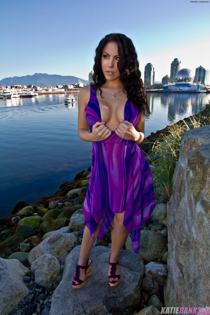 American katie banks solo - XXX Dessert - Picture 1