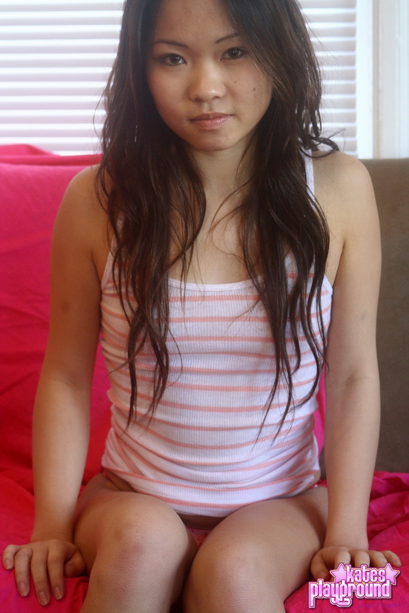 Tiny ass amateur asian girlfriend picture