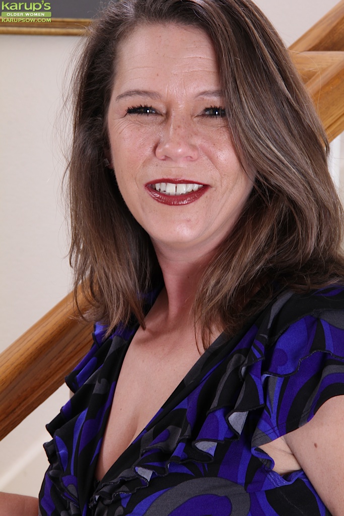 Sexy milf masturbation - XXX Dessert - Picture 1