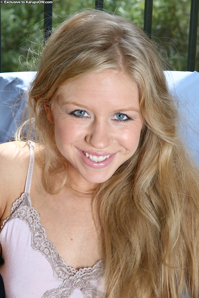 Lovely sexy mature - XXX Dessert - Picture 1