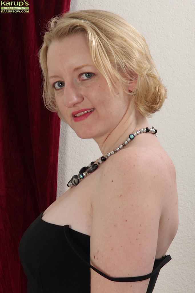 Beautiful horny milf - XXXonXXX - Pic 3