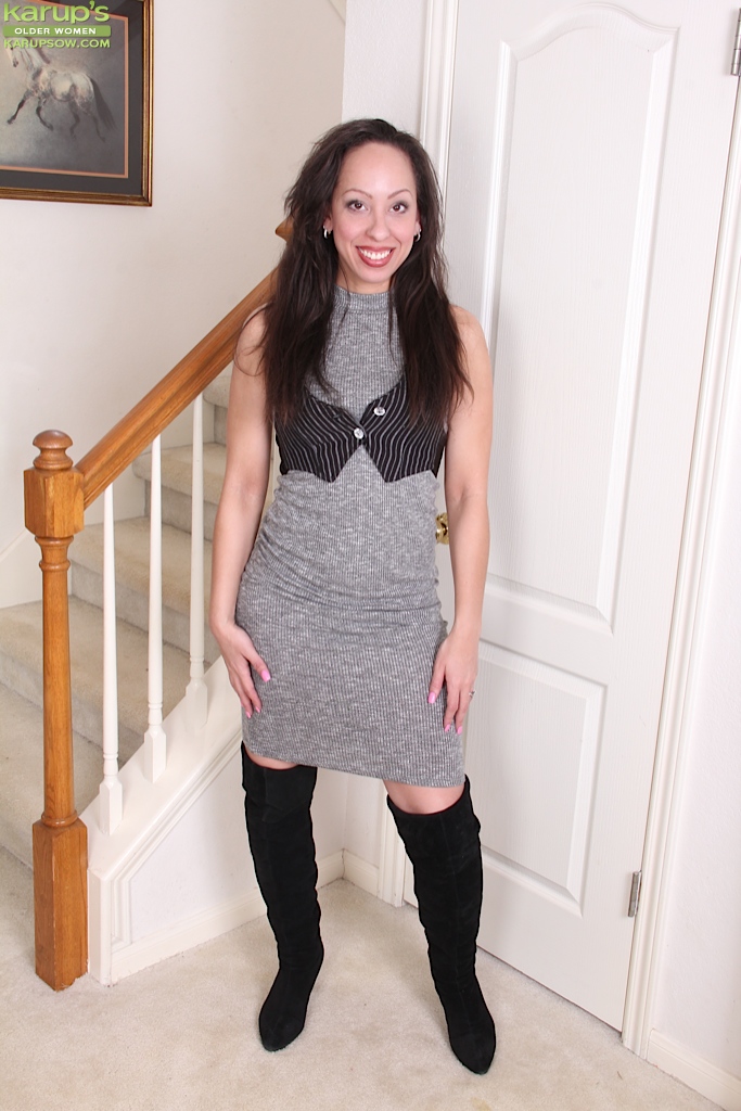 Latina american mom - XXXonXXX - Pic 1