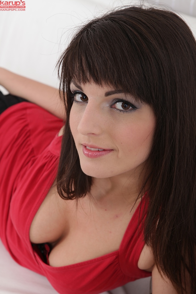 Posing european first time - XXX Dessert - Picture 2